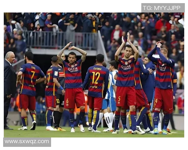 巴萨在紧张对决中险胜皇马继续巩固西甲争冠地位 巴萨在紧张对决中险胜皇马继续巩固西甲争冠地位